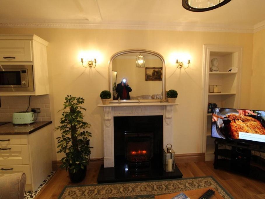 The Post House Apartment Kinsale Exterior foto